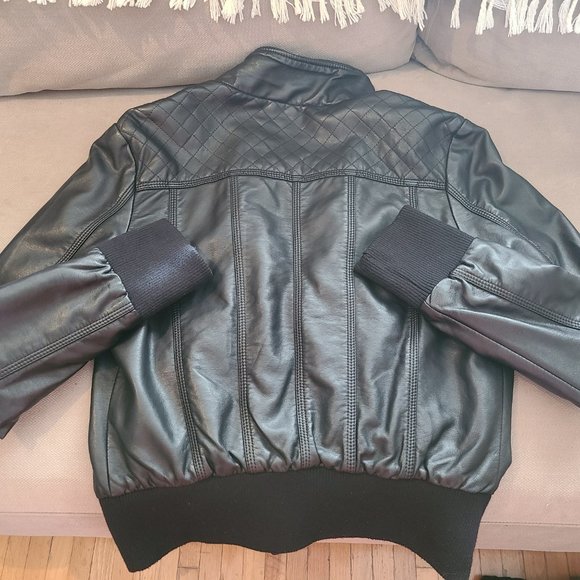 ❌SOLD❌Black Leather Coat - Picture 3 of 4